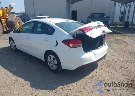2017 Kia Forte Lx из США, поврежденный, VIN 3KPFK4A74HE058851